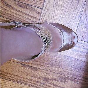 Butkus ballroom dancing shoes.